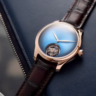 H. MOSER & CIE.: QUANDO FUMÉ DICE TUTTO