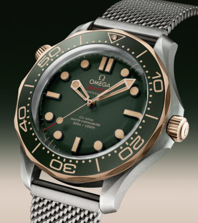 OMEGA presenta il nuovo Seamaster Diver 300M in titanio grado 2 e Bronze Gold